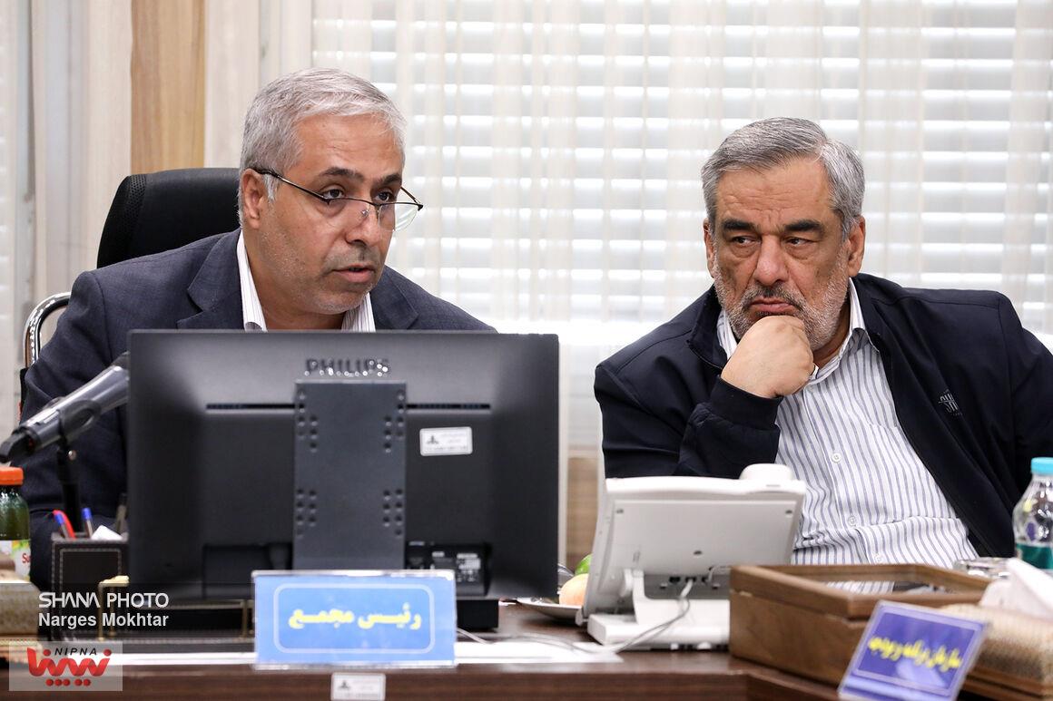 مجمع عمومی عادی شرکت ملی صنایع پتروشیمی 13