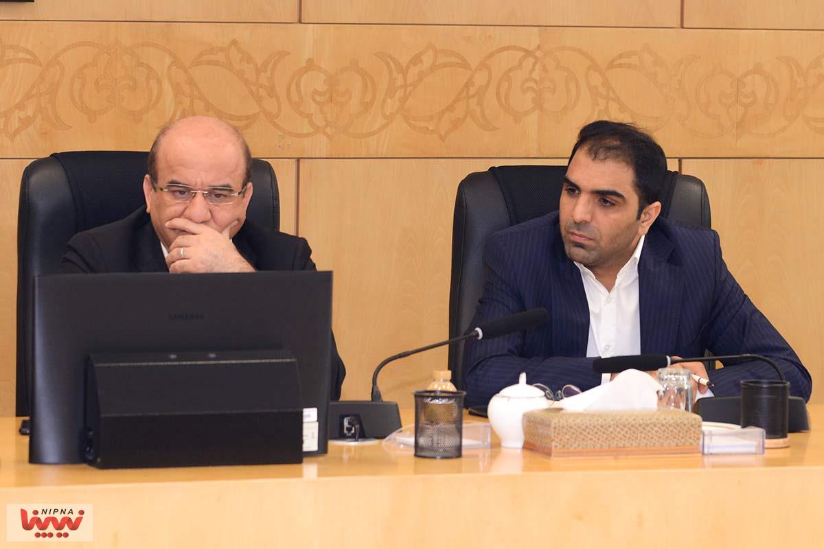 بررسی آخرین وضعیت تولید و بازسازی صنعت پتروشیمی 10